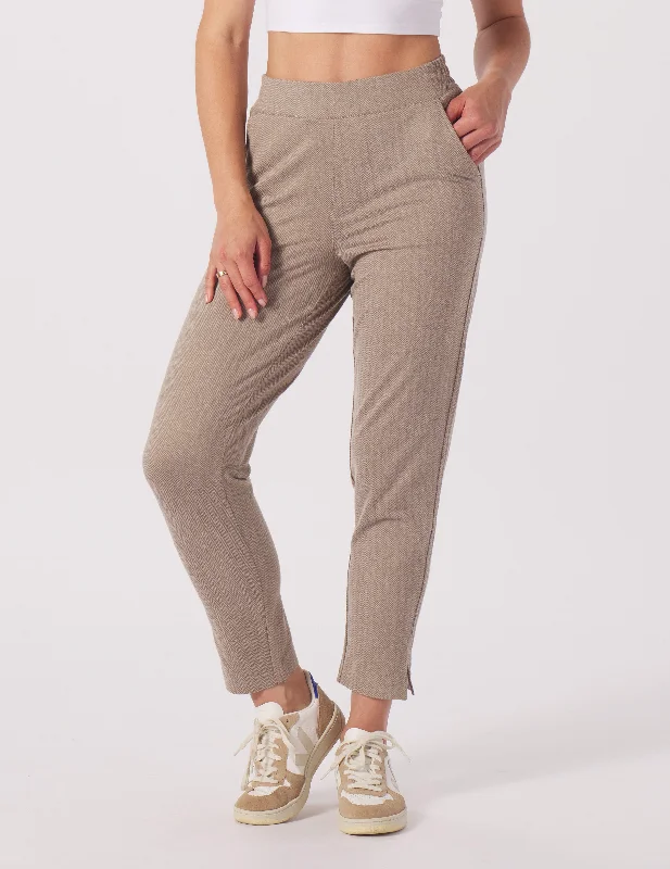 Stay Ahead In Style On The Go Ankle Pant: Mocha Herringbone