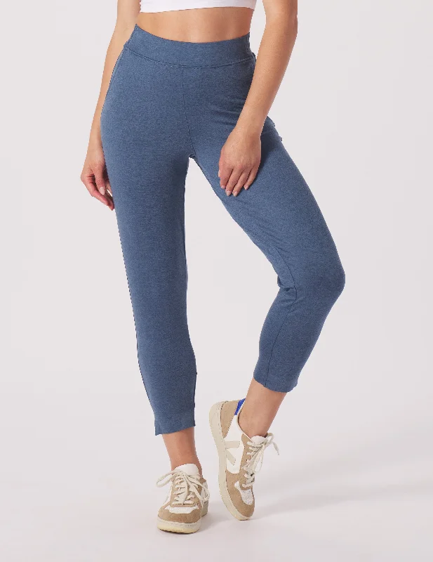 Catch Every Fashion Trend On The Go Ankle Pant: Washed Blue