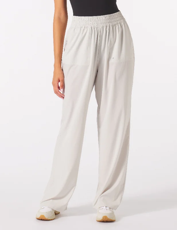 Seasonal Clearance Sydney Pant: Oatmilk