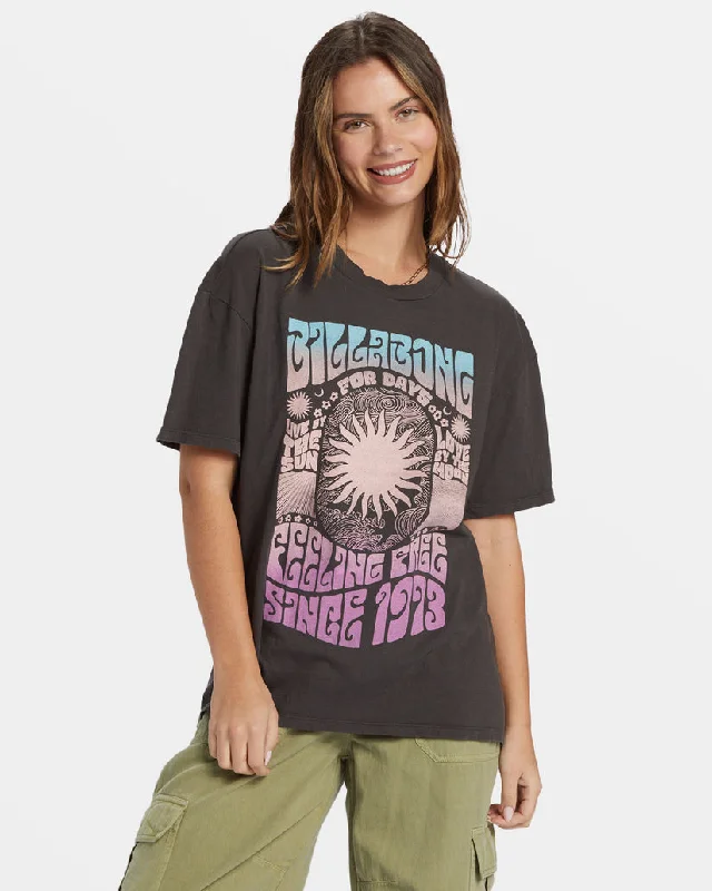 Athleisure Wear Billabong You Are Invited T-Shirt - OFF BLACK