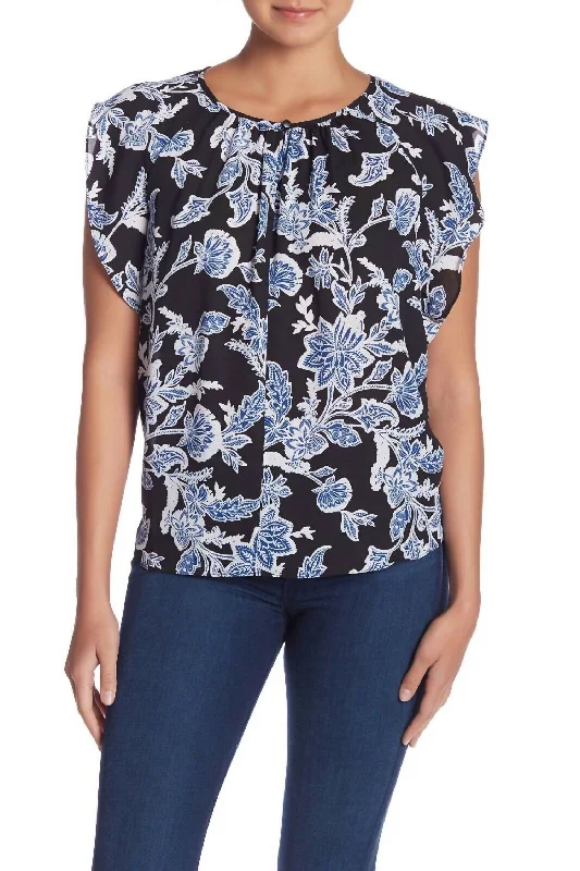 Forward Trendsetter Flutter Sleeve Floral Print Keyhole Blouse In Black Blue White