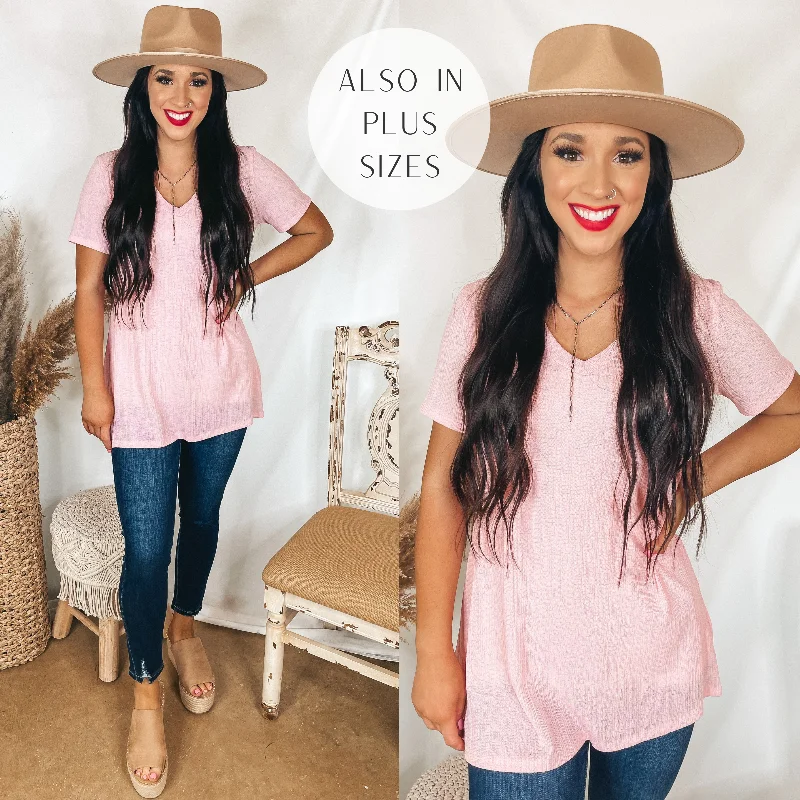 Easygoing Women's Style Looking For You Short Sleeve V Neck Top in Light Pink