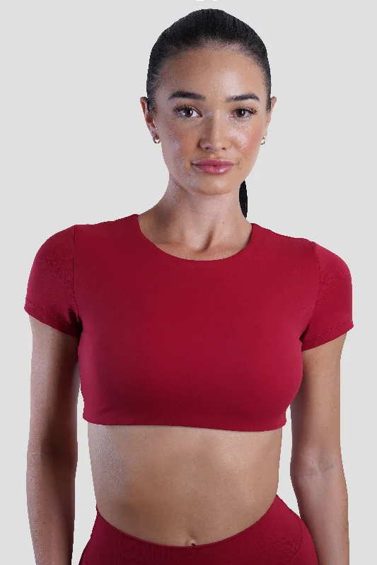 Evening Elegance SLEEK TOP SHORT SLEEVE - DARK RED