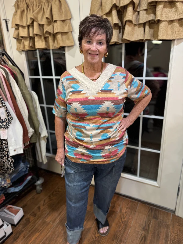 Outfits Ideas So Easy Aztec Print Short Sleeve Top with V Neck in Beige Mix