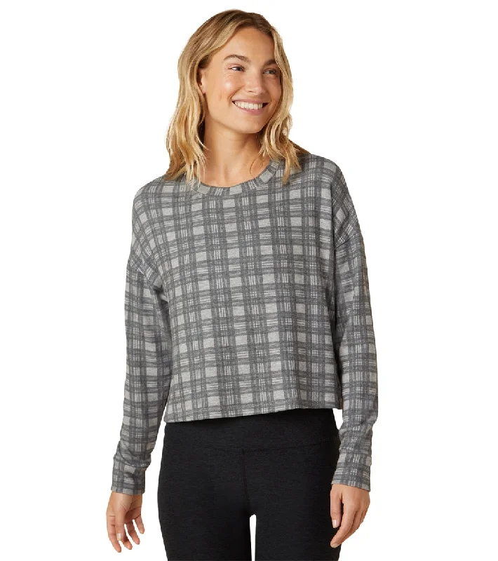 Women's Fashion Clothing Beyond Yoga Brushed Up Cropped Pullover Light Heather Gray Plaid