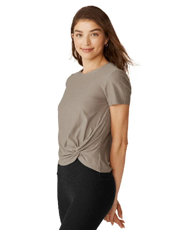 Dive Into Trendy Women's Fashion Beyond Yoga Featherweight For A Spin Tank