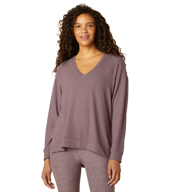 Workwear Fashion for Women Beyond Yoga Long Weekend Pullover Silverberry